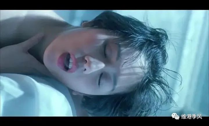 两个检察官在讨论一起案件，老黄有点心烦，虽然看起来被告男女都有罪，其实证据不太充分，他还老是梦到被害的女港姐。